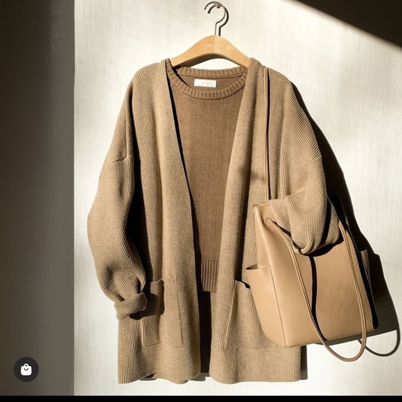 Mid Length Knitted Black Cardigan - Picture 1 of 5